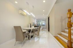 Highland Road (D19), Terrace #543062711